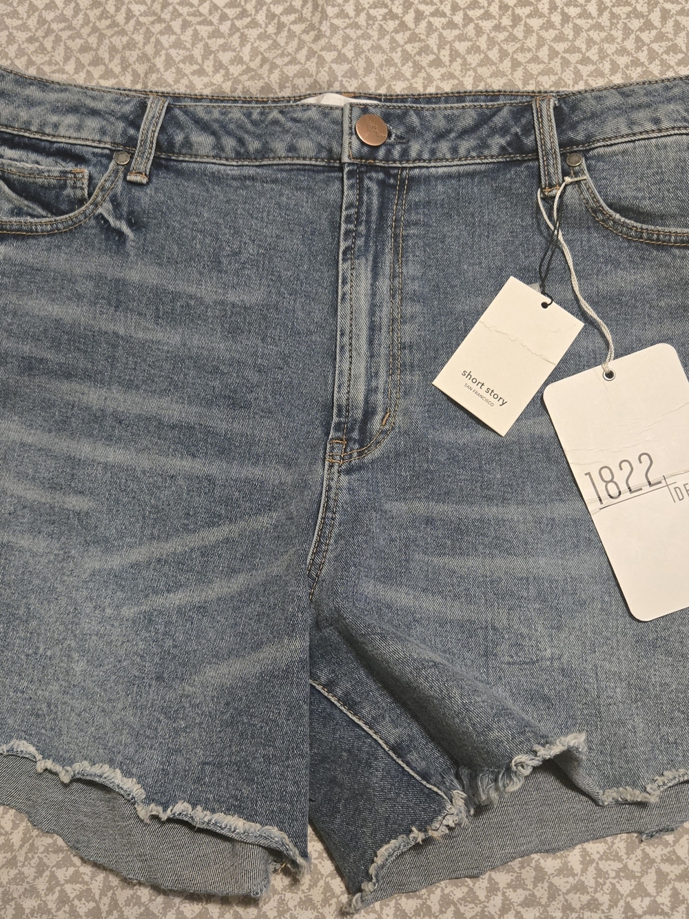Jean Shorts 1822 Denim Relaxed Fit- Light Blue Size 18/34